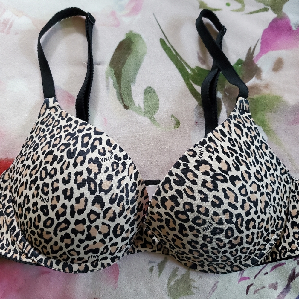 PINK Victoria's Secret Leopard Print Bra